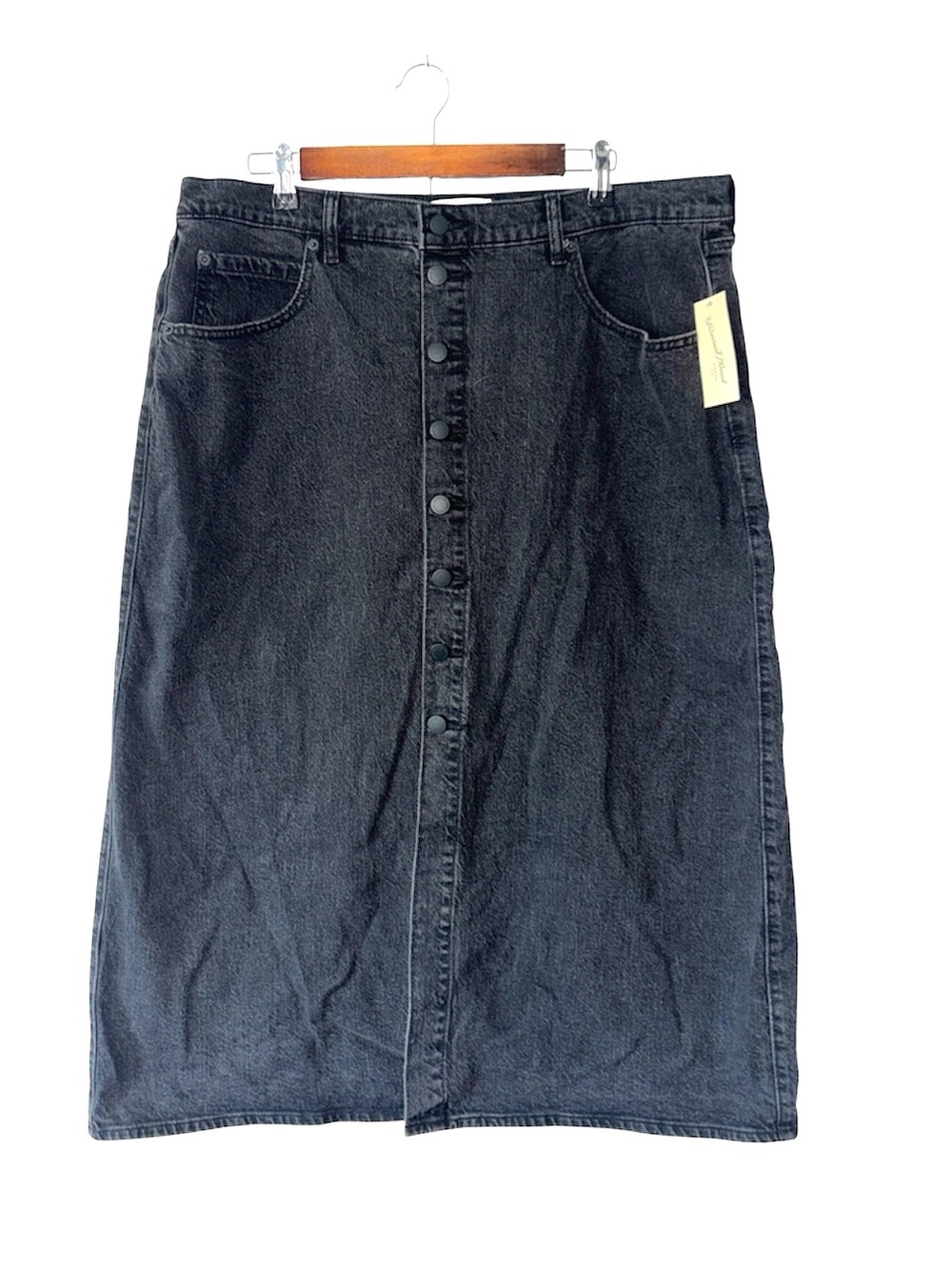 NEW Universal Thread Black Denim Jean Maxi Long Skirt Buttons Front Size 16